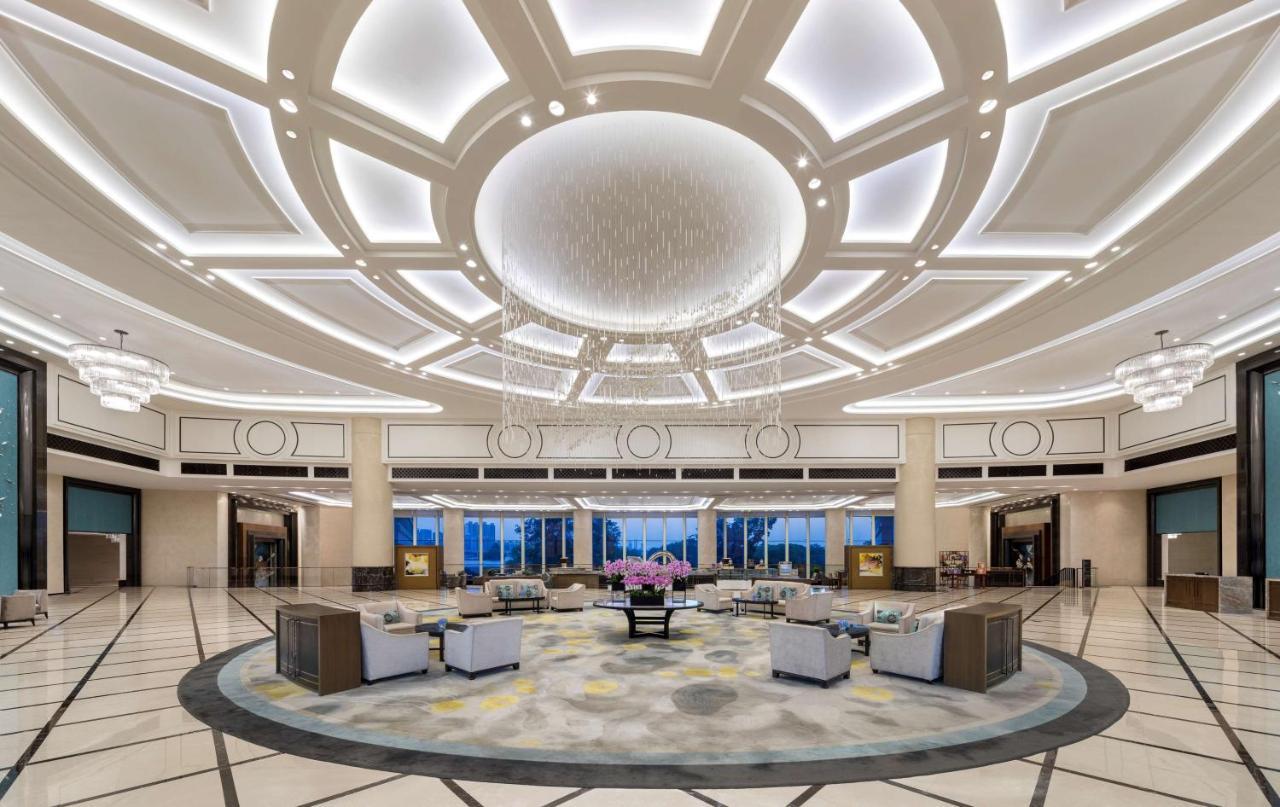 Radisson Blu Hotel Wuhan Etd Zone Exterior photo